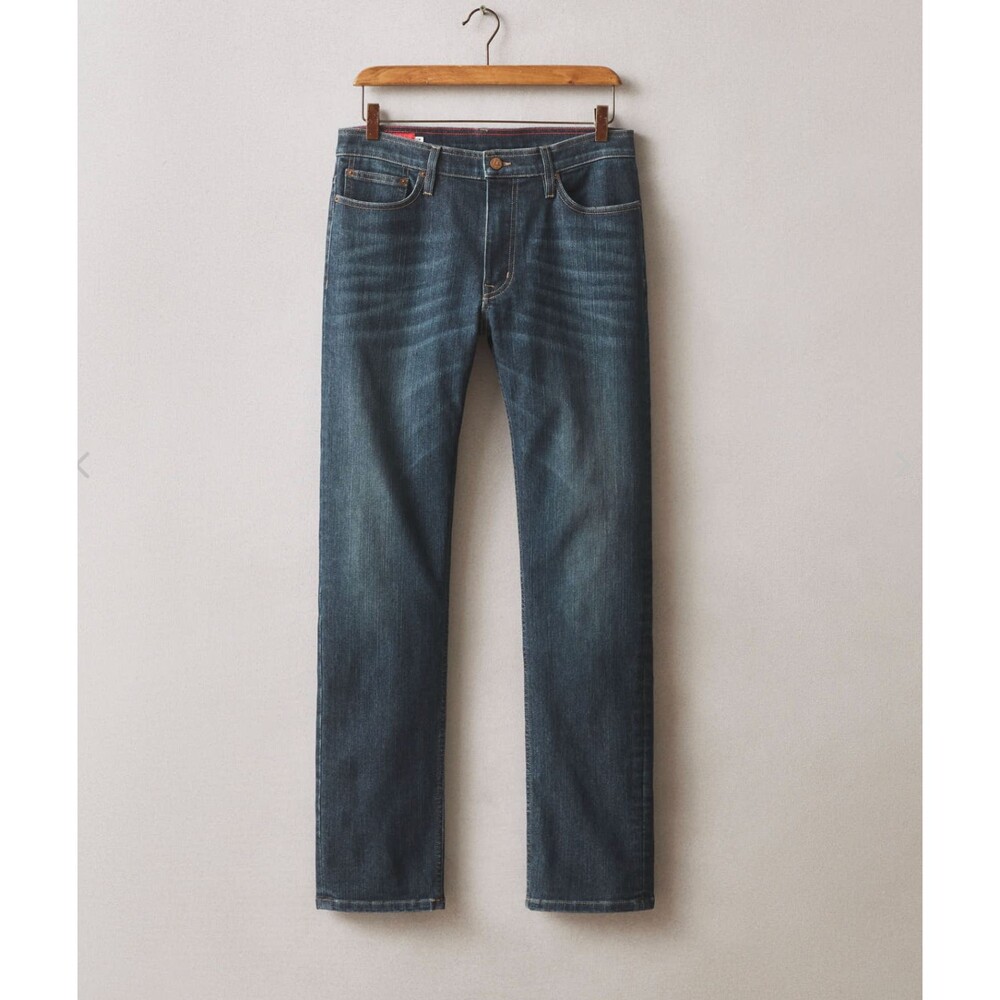 American Giant Dakota Straight Jeans Mens 32x32 Blue Denim Vintage Wash NEW
